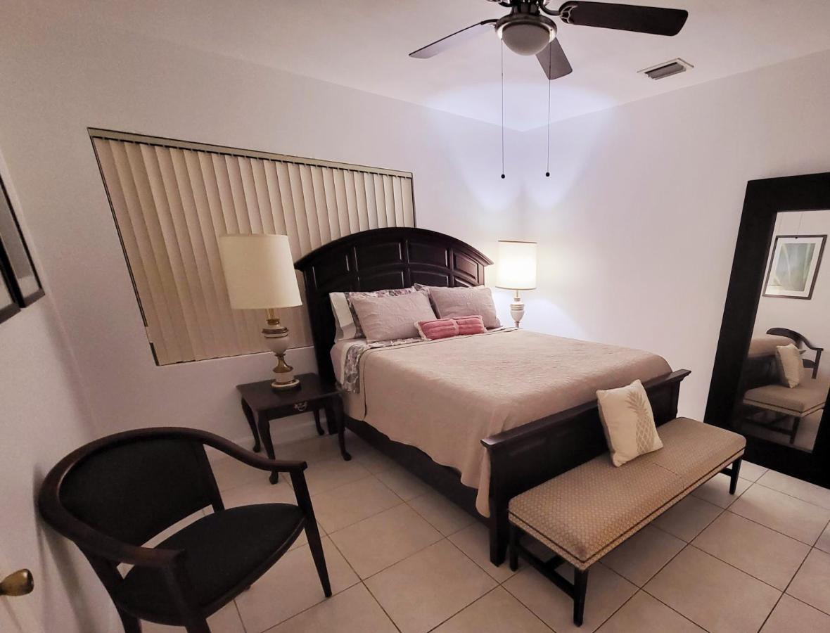 Royal Poinciana Stay Miami Springs Екстер'єр фото