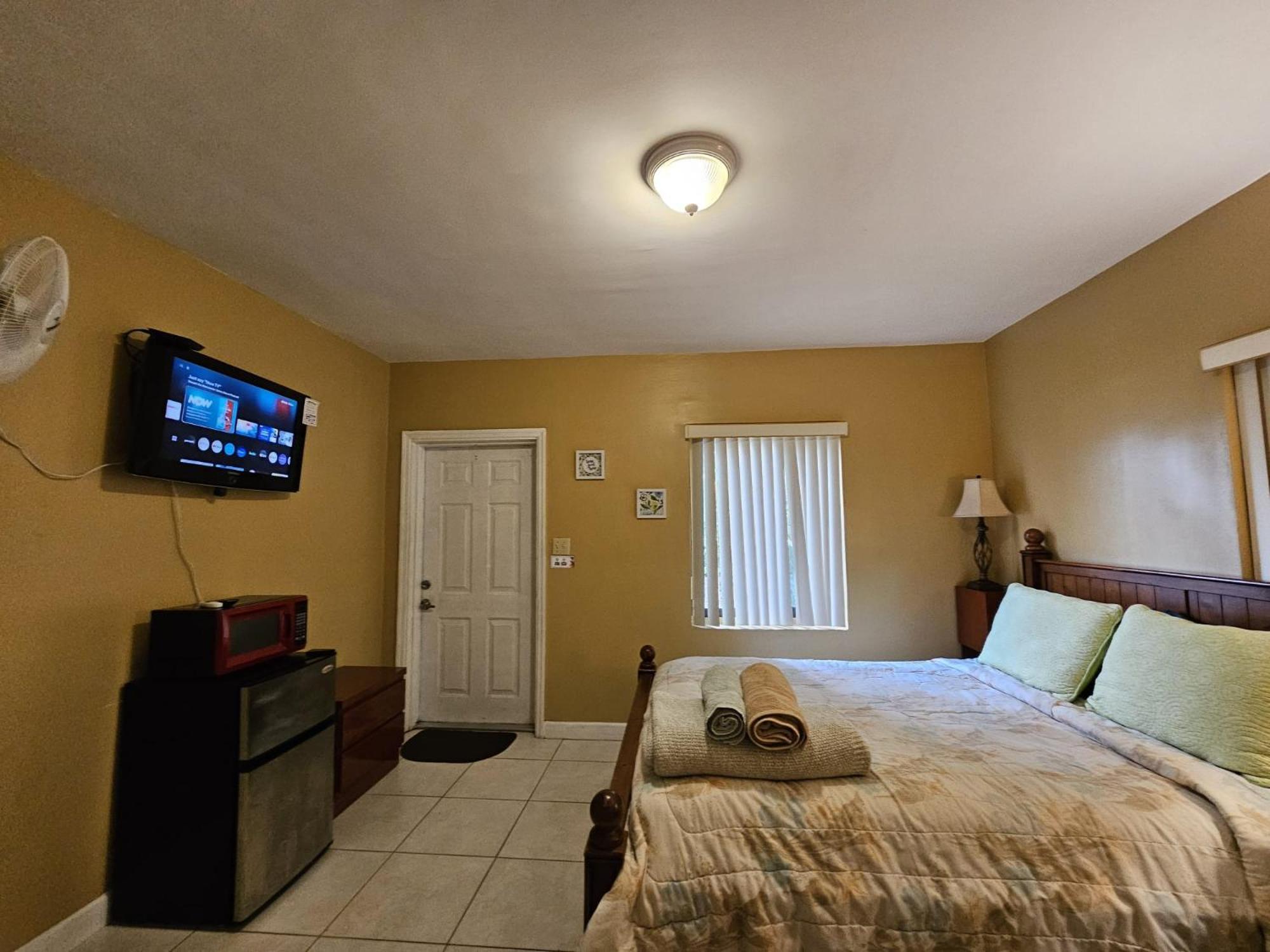 Royal Poinciana Stay Miami Springs Екстер'єр фото