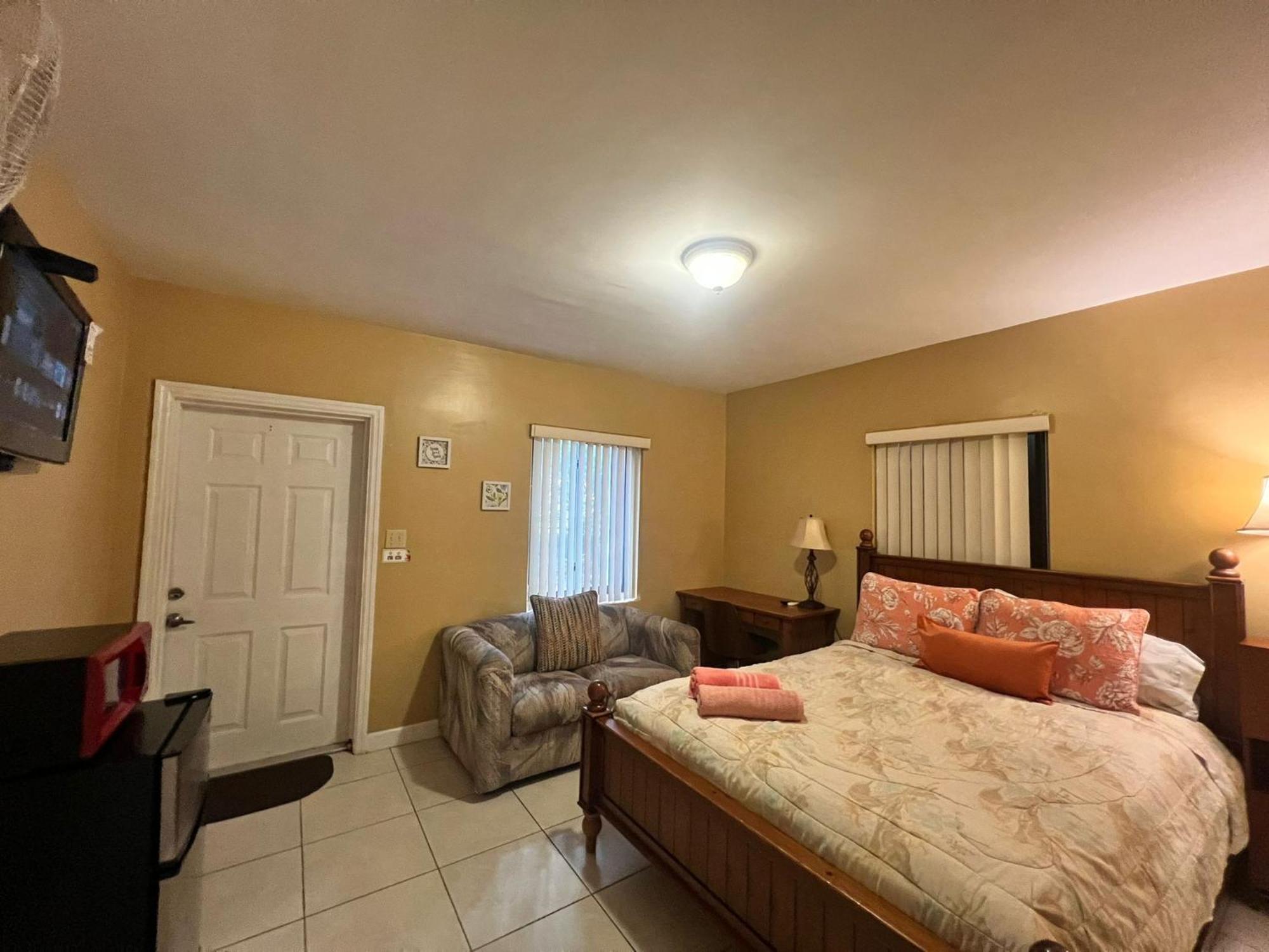 Royal Poinciana Stay Miami Springs Екстер'єр фото
